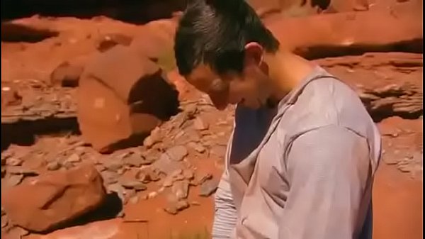 Bear grylls - se fodendo no deserto do Moab