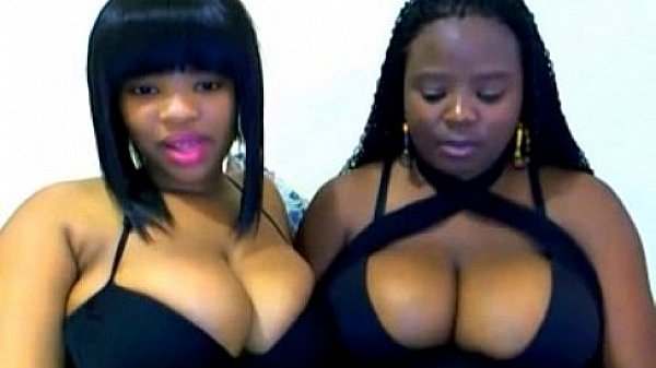 Nonton Busty Teens On Webcams Shows Reveals Her Tits thumbnail