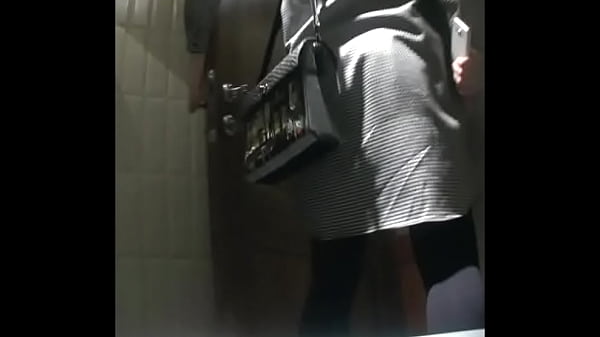 Gorgeous pissing beauty! She just wanted to go to the toilet but showed us her wet vagina. 