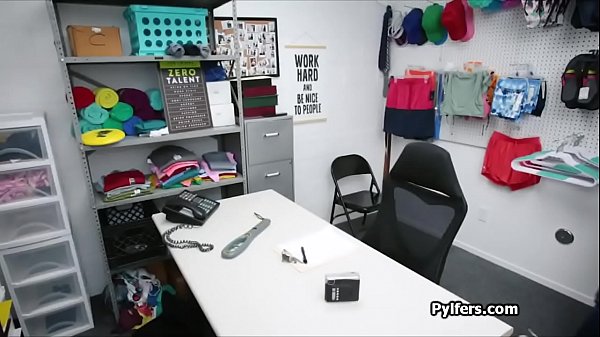 Nonton Blonde Thief Wants To Blow Officers Dick In Order To Get Out thumbnail