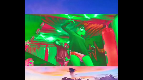 Influencer hot dance 