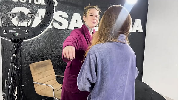 Nonton Dando Para Um Casal E Gozando Gostoso thumbnail