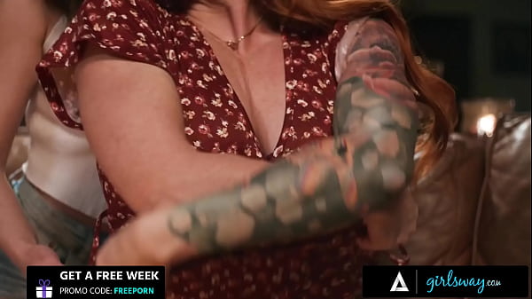 Hot Babes Have Hot Wax Candle Bdsm Sex thumbnail