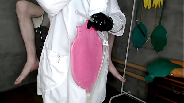 Nonton Nurse In Gynecology And Enema thumbnail