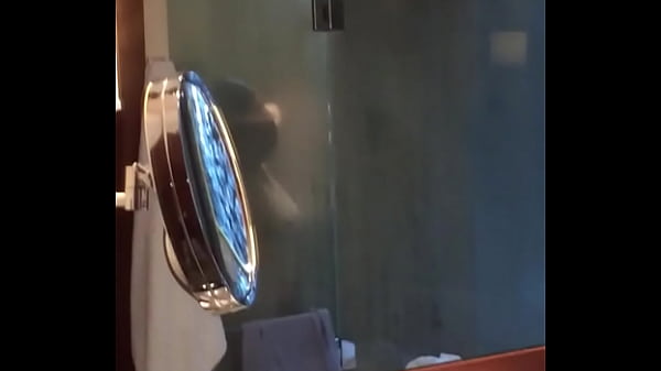 Nonton Asian Wife Shower Mirror Voyeur thumbnail