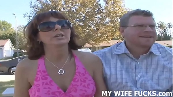 Nonton Cuckolding Femdom Training And Interracial Sex thumbnail