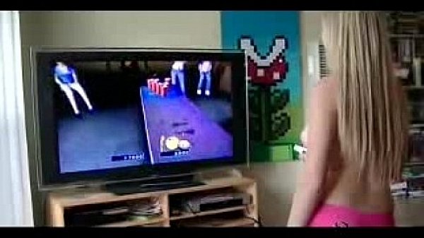 Nonton Best Fun Of The Day With Blonde Fucking Babe thumbnail