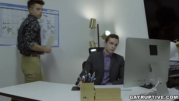 Jayden Marcos Having Sex With His Gay Employees thumbnail
