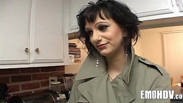 Nonton Hot Emo Pussy 128 thumbnail