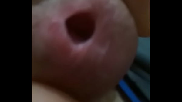 Le Ped&iacute; A Mi Amigo Un Video De Su Verga thumbnail