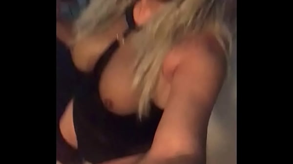 Teasing Goddess Smokes thumbnail