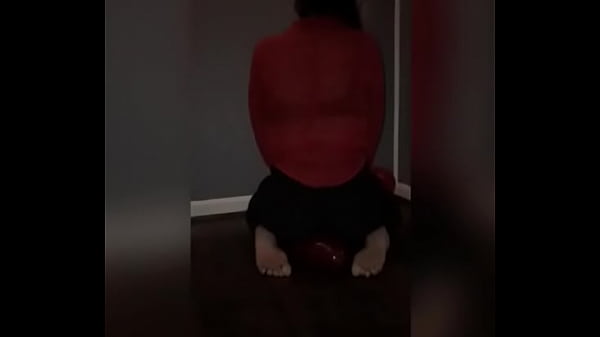 Latex ass crush fetish