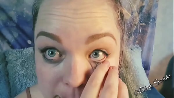 Nonton Is Sweaty Porn A Thing? Let Me Know! Anyway, Enjoy The Mix Of Bloopers And Promo I Just Filmed! thumbnail