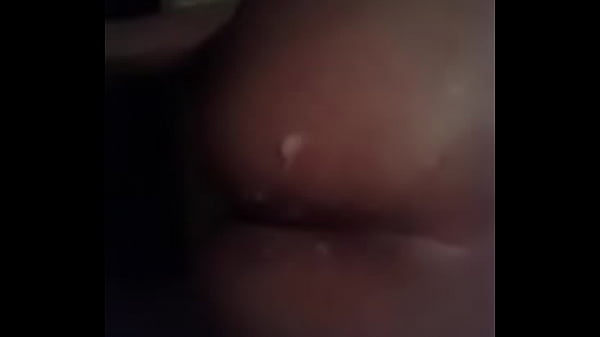 gozando no cuzinho da mulher do corno kkk