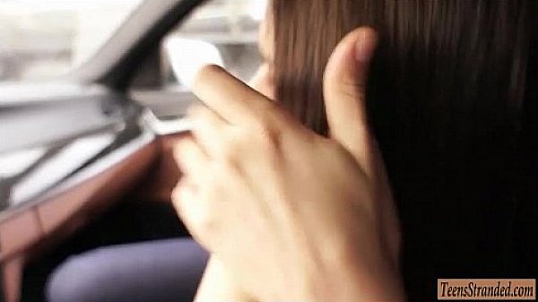 Nonton Busty Teen Babe Kitana Lure Gets Her Ass Ripped In A Car thumbnail
