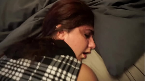 Nonton Asi Dev&eacute;n De Atender Asus Hombre thumbnail