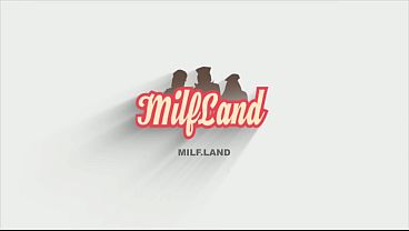 Nonton Anouk Et Joyce, Deux Belles Coquines, Sautent Ensemble Sur Une Queue thumbnail