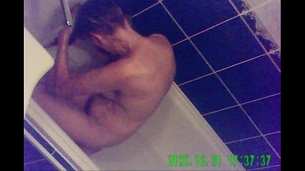 skinny mature take a bath
