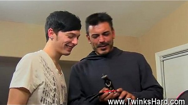 Hot Twink Muscled Daddy Collin Loves To Get A Lil' Naughty Now And thumbnail