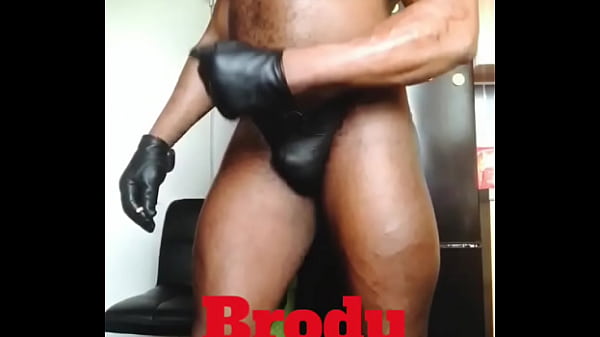 Solo Dancing, Flexing Jerking Preview Clips thumbnail