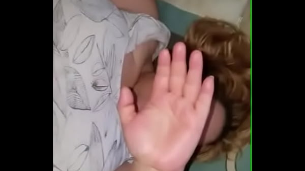 Essa Gostosa Da A Buceta Quando O Marido N&atilde;o Est&aacute; thumbnail