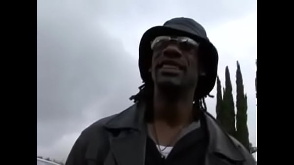 Nonton Sexy Milf Likes Em Big thumbnail