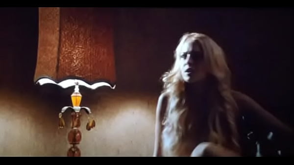 Nonton Lindsay Lohan Topless thumbnail