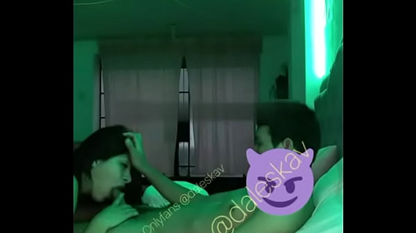 Preciosa Chibola Daleska Es Follada Sin Condon Por Su Primo thumbnail