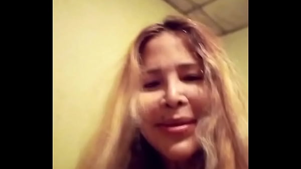 Venezolana Se Pone Caliente Por Dinero thumbnail