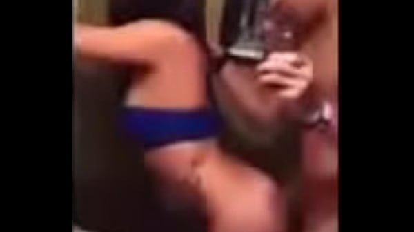 Latina Girl Has A Quickie In The Bathroom