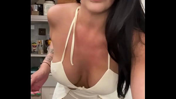 Nonton Ready For Morning Tittyfuck? thumbnail