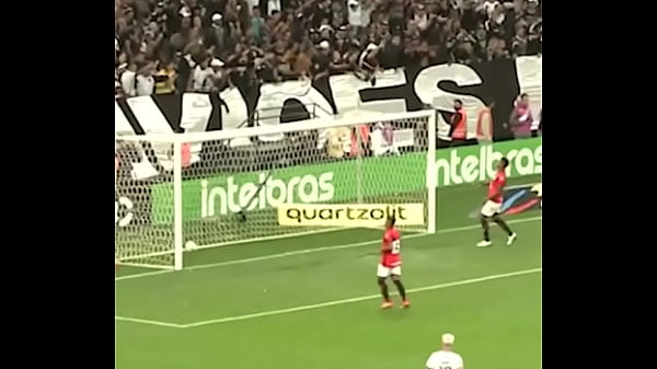 Yuri Bota Pra Mamar Gostoso thumbnail