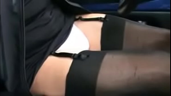 In auto alla ricerca di cazzi 