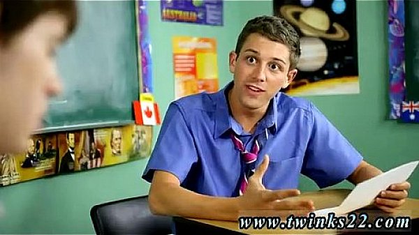 Free Gay Fem Twinks And Porn Gay Guy Gets Turned On By Nipple Play thumbnail