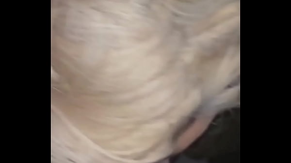 Nonton Compilation De La Reine De La Pipe Dans Diff&eacute;rents Endroits Ext&eacute;rieurs Et Avec... thumbnail