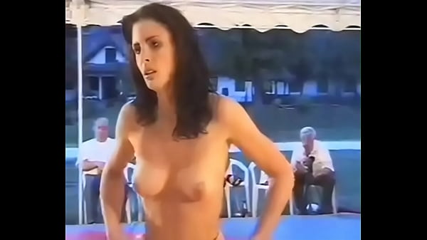 Blonde Vs Brunette Topless Catfight 03 thumbnail