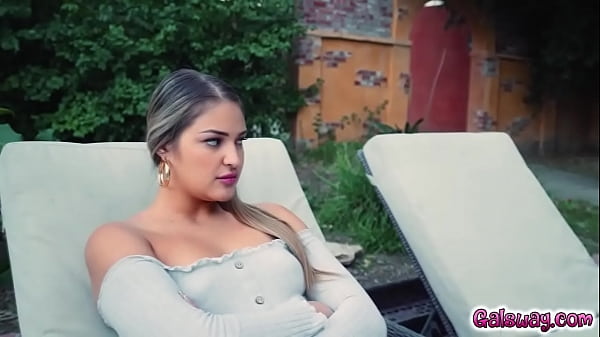 Gizelle Seduced Crystal To One Hot Lesbian Session thumbnail