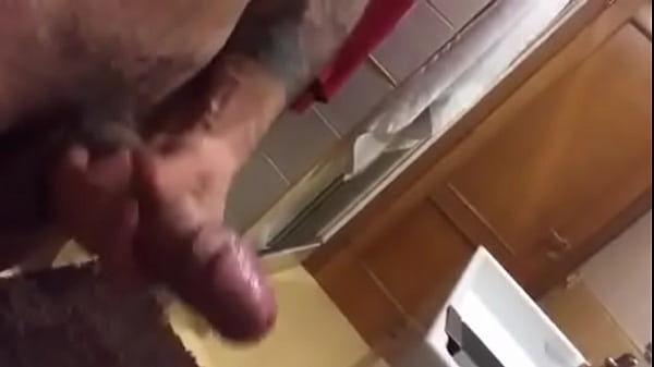 Nonton Enzo Beautiful Cock Italian thumbnail