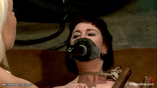 Nonton Brunette Lesbian Slave Coral Aorta In Black Lingerie Is Bound To Wooden Sticks And Hard Whipped By Blonde Lezdom Lorelei Lee Then Pussy Fisted thumbnail