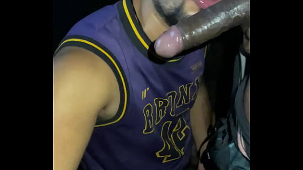 Eu Queria S&oacute; Mamar, Mas O Neg&atilde;o Queria &ldquo;socar&rdquo;. thumbnail