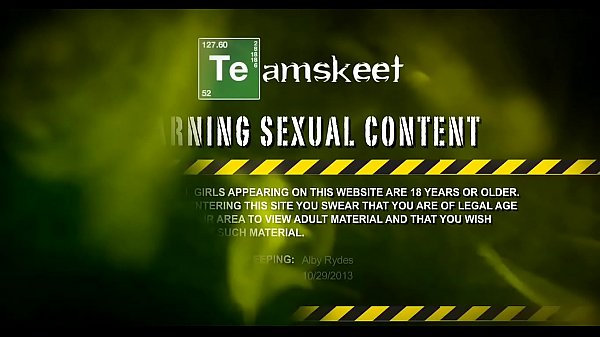 Nonton Tight Slit Likes Massive Cock thumbnail