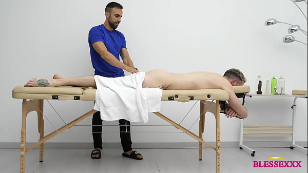 I Hire A Straight Masseur To Cheat On Him thumbnail