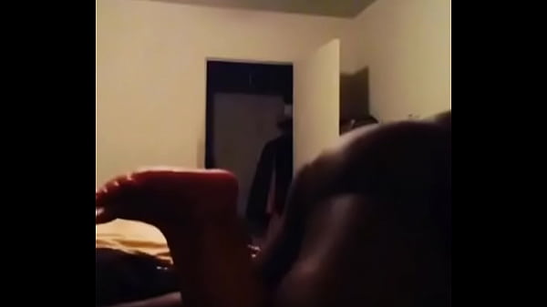 trim.132CB6E1-0C5E-49A6-A325-B7ED203C0F7F.MOV 