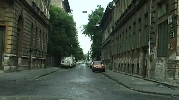 Metro - Euro Babes - Scene 3 thumbnail