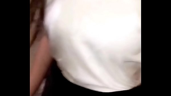 Se la FOLLAN en el BA&Ntilde;O de HOMBRES de una PLAZA!! SEXO PUBLICO! DOS ESTUDIANTES en MEXICO No ENTRAN a la ESCUELA y se VAN a COGER a un BA&Ntilde;O PUBLICO! 