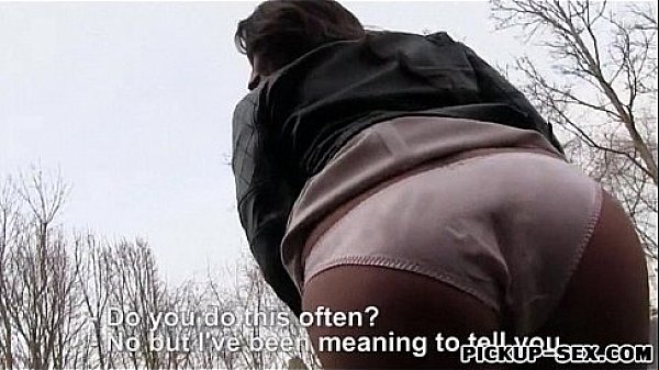 Nonton Slutty Teen Julie Skyhigh Payed For Sex By Horny Stranger thumbnail