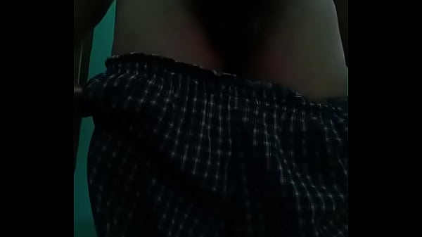 Thủy ơi! Anh nứng qu&aacute_. Em b&uacute_ anh nha