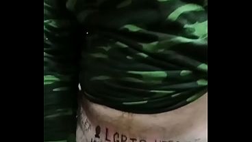 Гей сделал новые татуировки! 