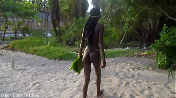 Nonton Skinny African Girl Walking Naked In The Middle Of My Village Looking For Some Dick thumbnail