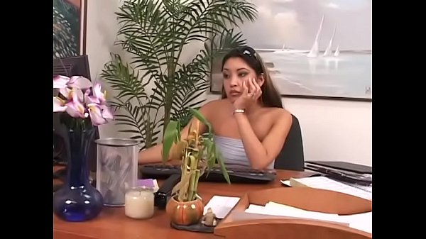 Nonton Bored Asian Secretary Always Ready To Fuck With Her European Boss thumbnail
